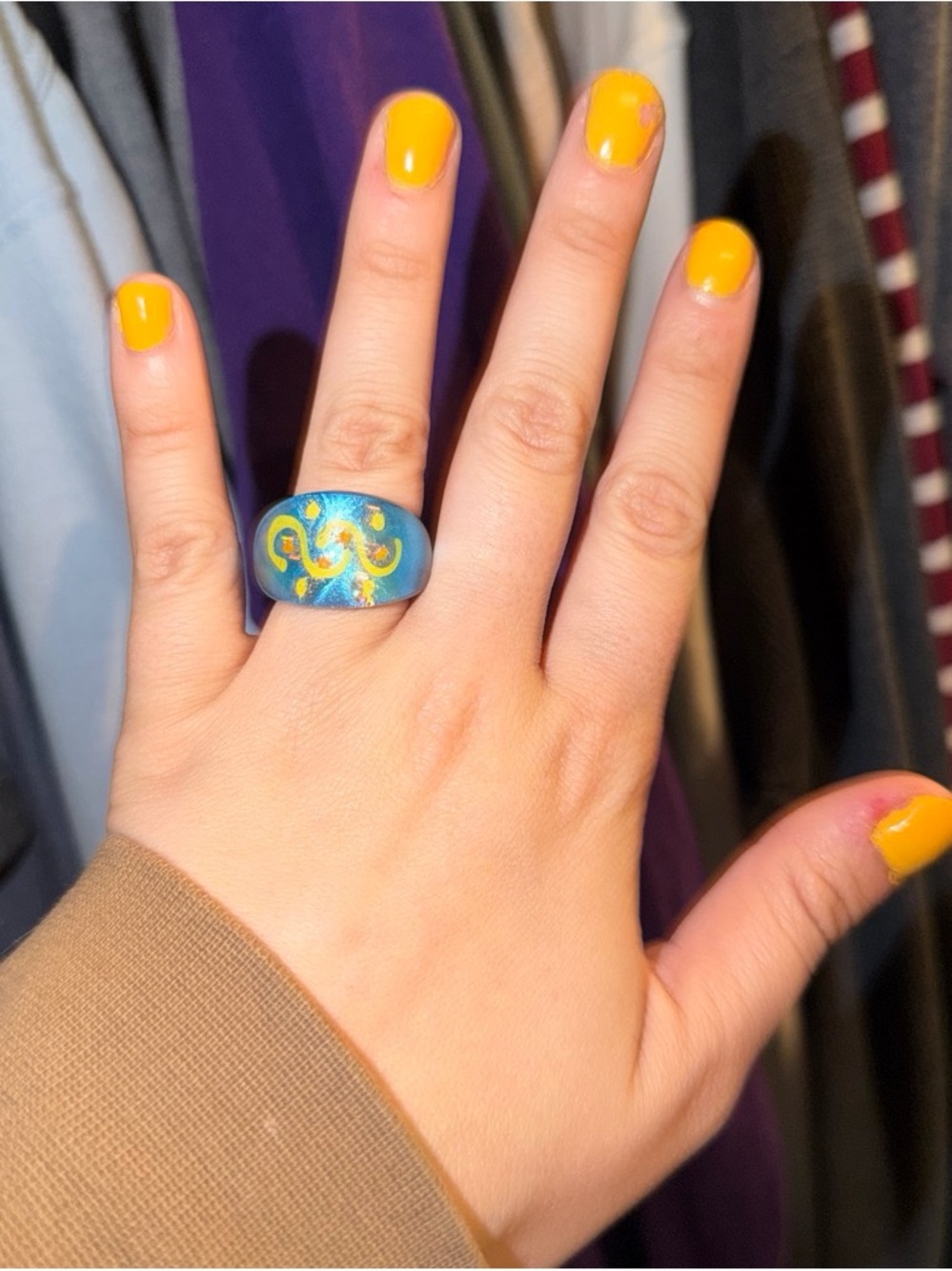 Bulky blue resin ring